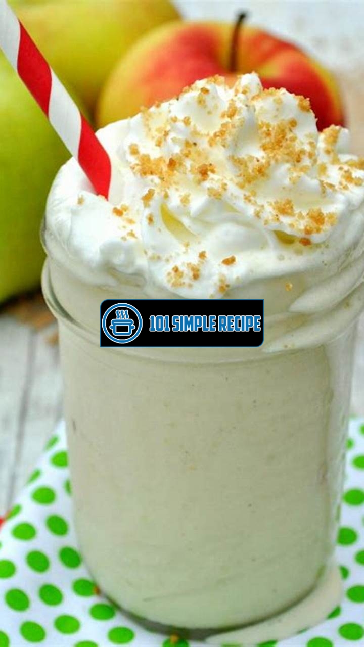 Indulge in a Healthy Apple Pie Smoothie Recipe | 101 Simple Recipe