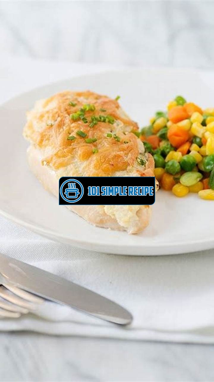 Baked Chicken with Sour Cream and Parmesan Cheese Image | 101 Simple Recipe