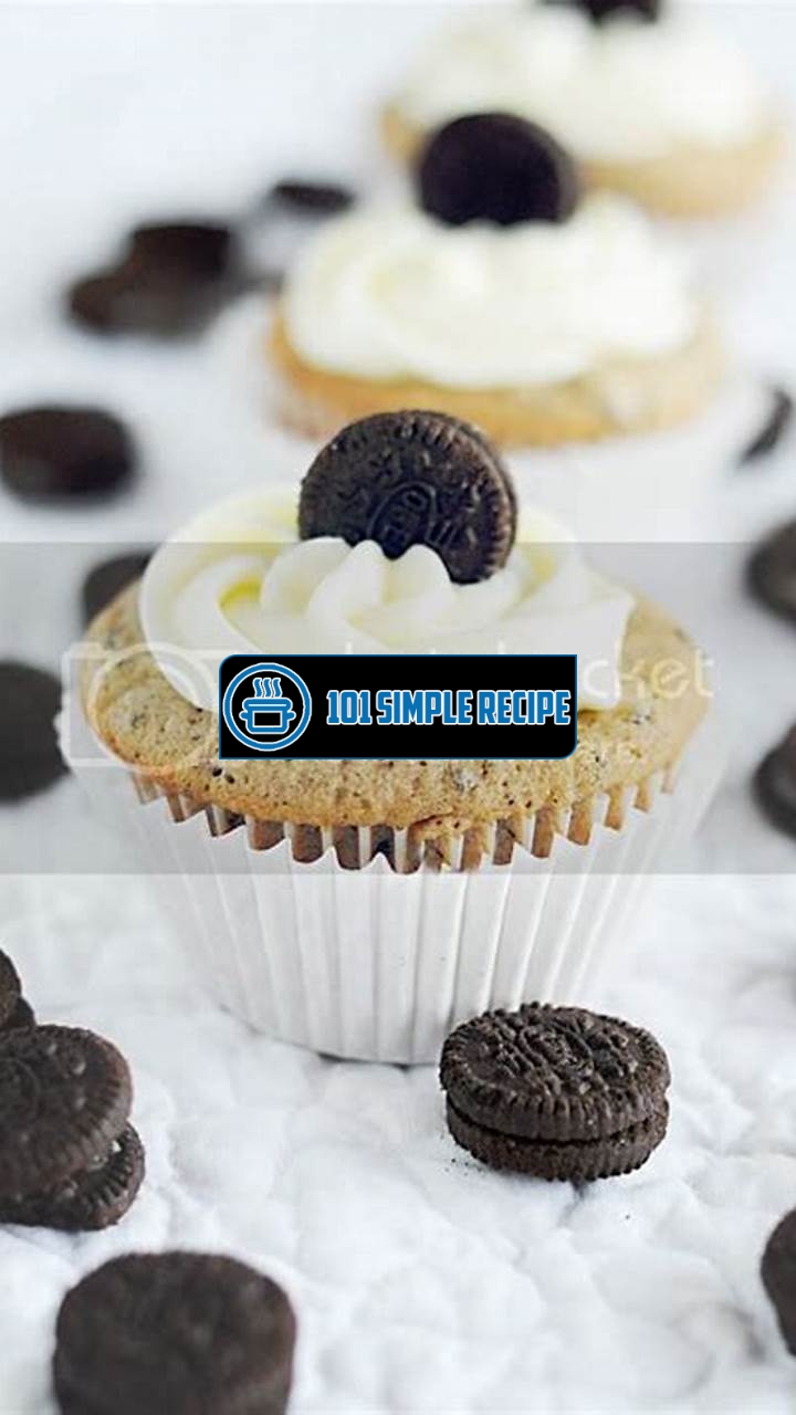 Indulge in Delicious Cookies and Cream Cupcakes by Paula Deen | 101 Simple Recipe