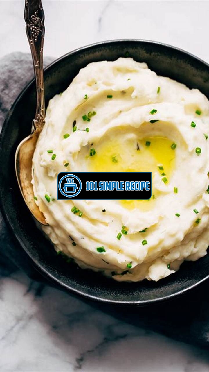 Delicious and Easy Garlic Mashed Potatoes Recipe | 101 Simple Recipe