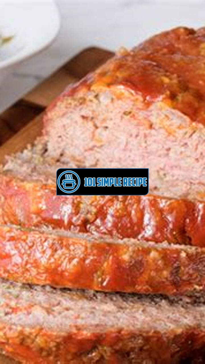 A Delicious Twist on Meatloaf: Crackers Bring Flavor and Crunch | 101 Simple Recipe
