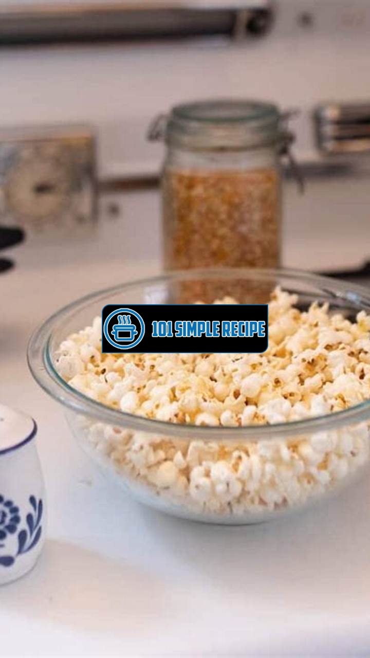 How to Make Perfect Popcorn on the Stove with Coconut Oil | 101 Simple Recipe