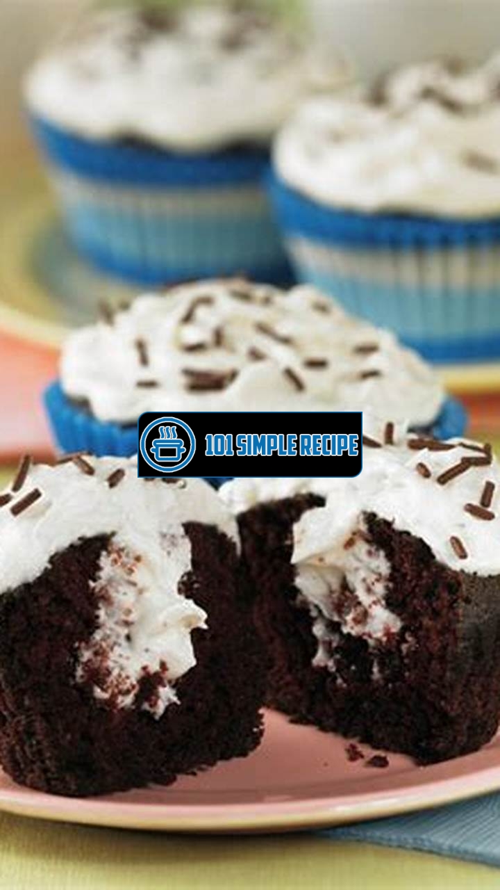 Create Irresistible Cream Filled Cupcakes | 101 Simple Recipe