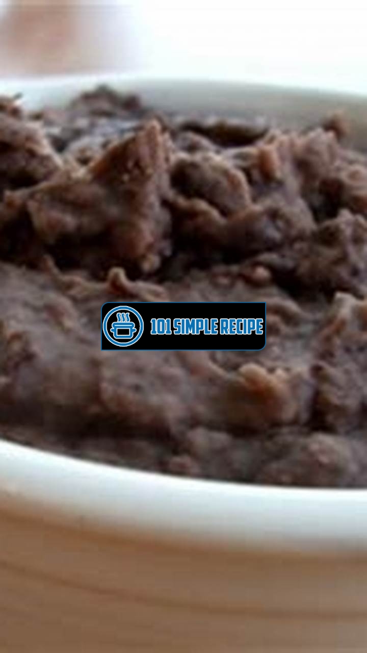 Delicious and Easy Refried Black Beans Recipe for the Crock Pot | 101 Simple Recipe